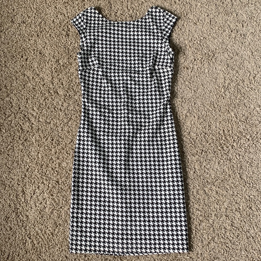 Like new Zara Houndstooth dress